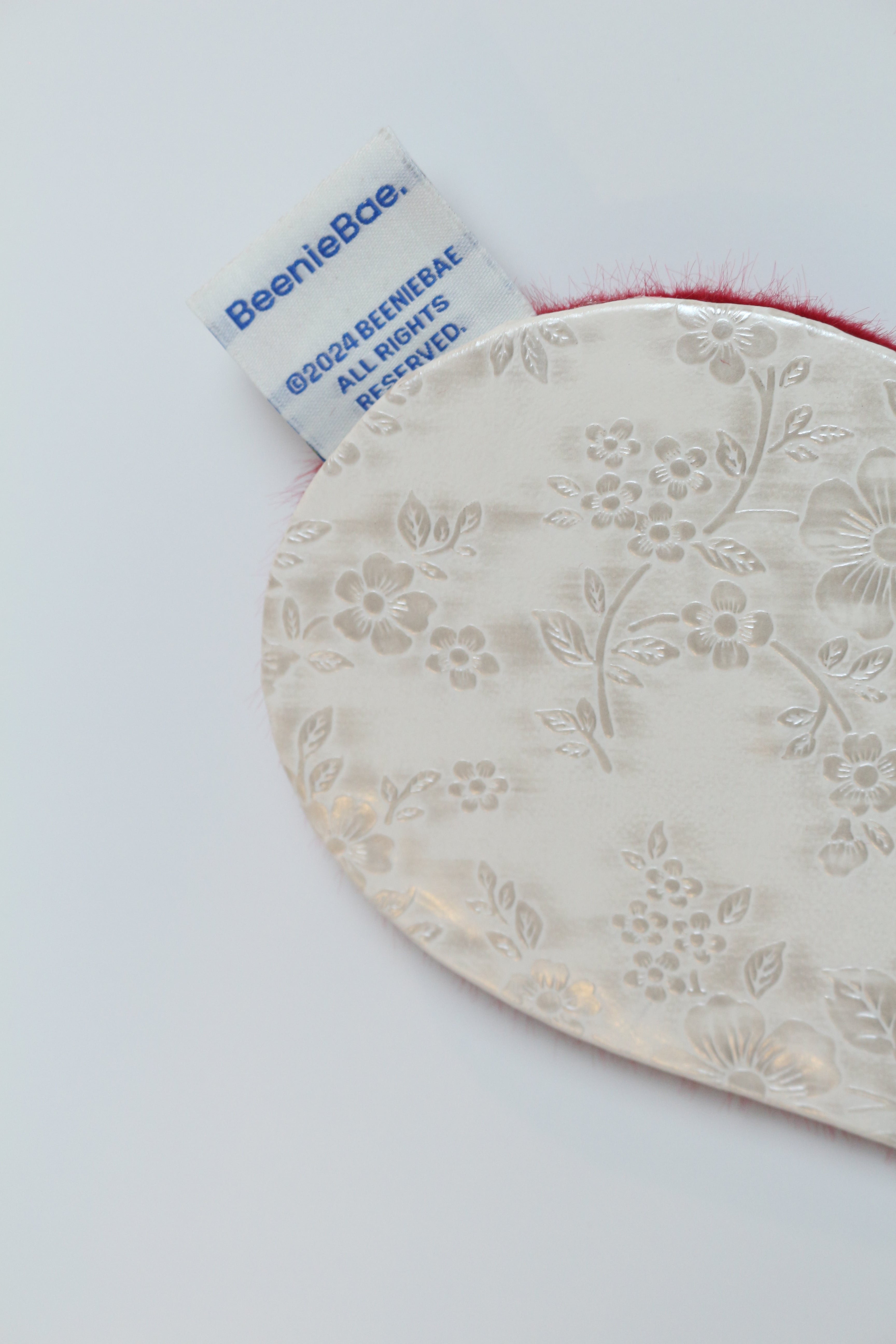 Heart Memory Holder 01