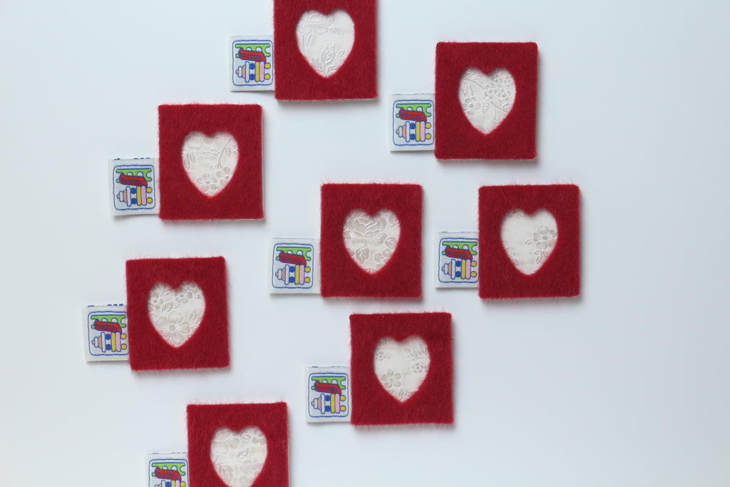 Heart Memory Holder 02 (Set of 2 Frames)