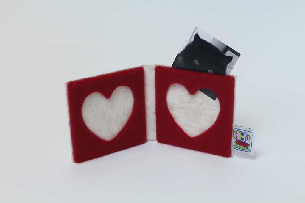 Heart Memory Holder 03