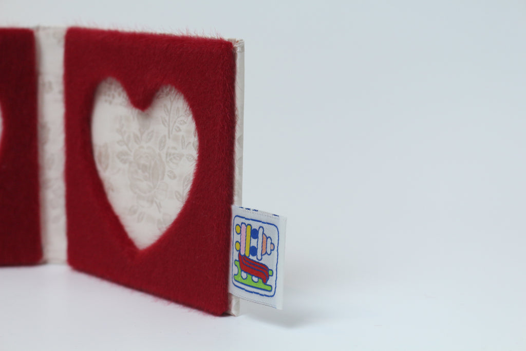 Heart Memory Holder 03