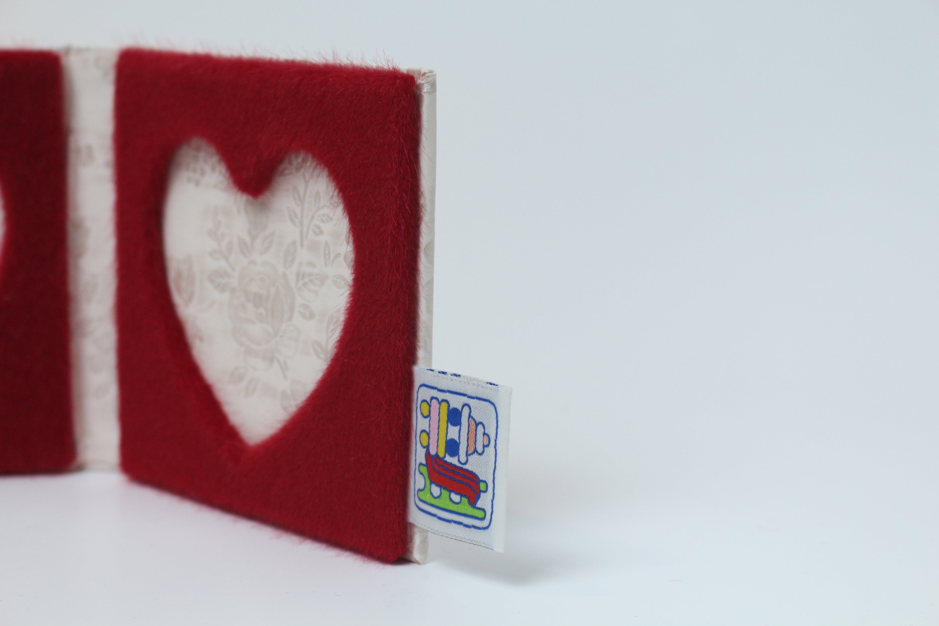 Heart Memory Holder 03